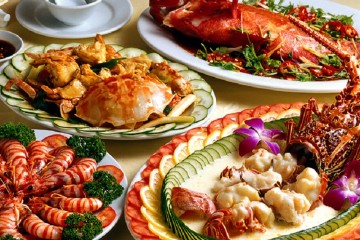 Ăn gì tại biển Thiên Cầm