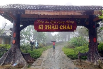 Du Xuân Sì Thâu Chải