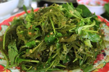 Gỏi rong biển đặc sản Lý Sơn