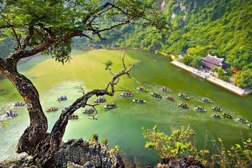 Đi du lịch Ninh Bình tháng 7 và những điều bạn nên biết