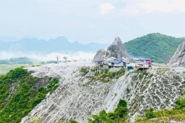 Đèo Đá Trắng Tây Bắc
