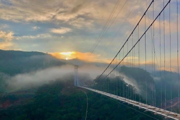 Khám phá Cầu kính Bạch Long Mộc Châu