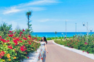 Trải nghiệm con đường hoa ven biển ở Nhơn Lý dịp tết