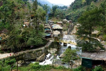 Tham quan bản Cát Cát Sapa