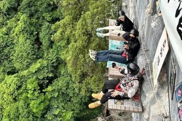 Quán cà phê Cliff chỉ có tại Trung Quốc