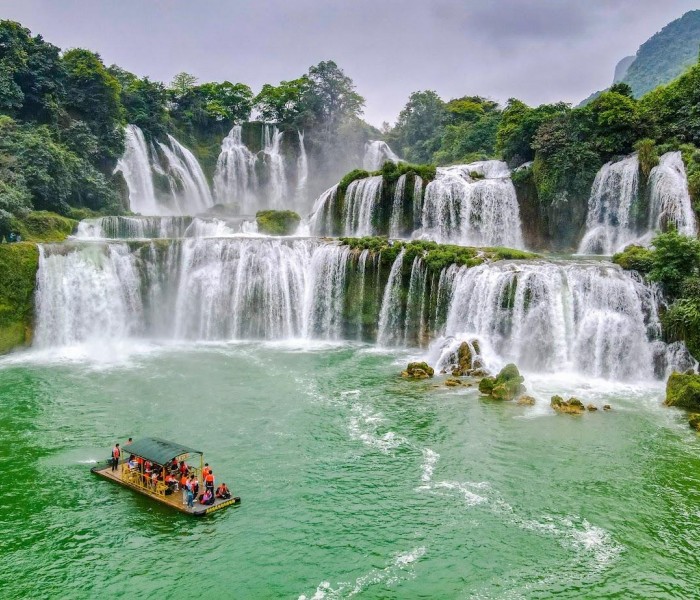 Tour du lịch Cao Bằng - Bản Giốc - Ba Bể - Thái Nguyên 3 ngày 2 đêm