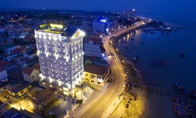 Khách sạn Riverside Quảng Bình
