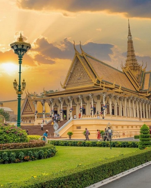 Tour Du Lịch Campuchia: Siem Reap - Phnom Penh-Angkor Wat - Hoàng Cung 4 Ngày 3 Đêm 