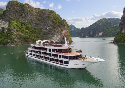 Tour Du Thuyền Hạ Long 5 Sao 2 Ngày 1 Đêm Từ Hà Nội