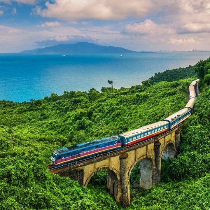 Tour du lịch Quảng Bình 3 ngày 4 đêm đi bằng tàu hỏa