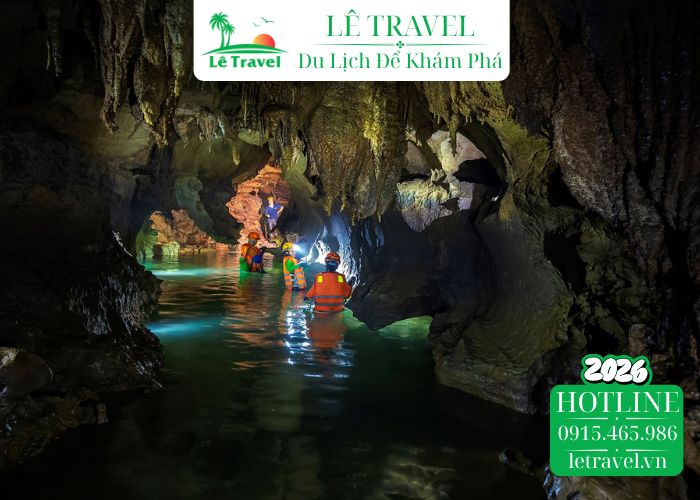 Trải nghiệm lội nước và vượt sông ngầm đầy thú vị