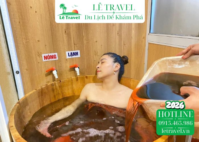 dịch vụ chăm sóc sức khỏe như tắm khoáng, massage, bấm huyệt