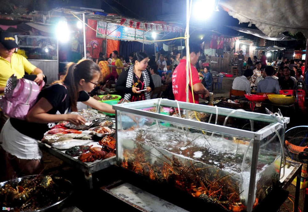 Ăn uống tại Lý Sơn