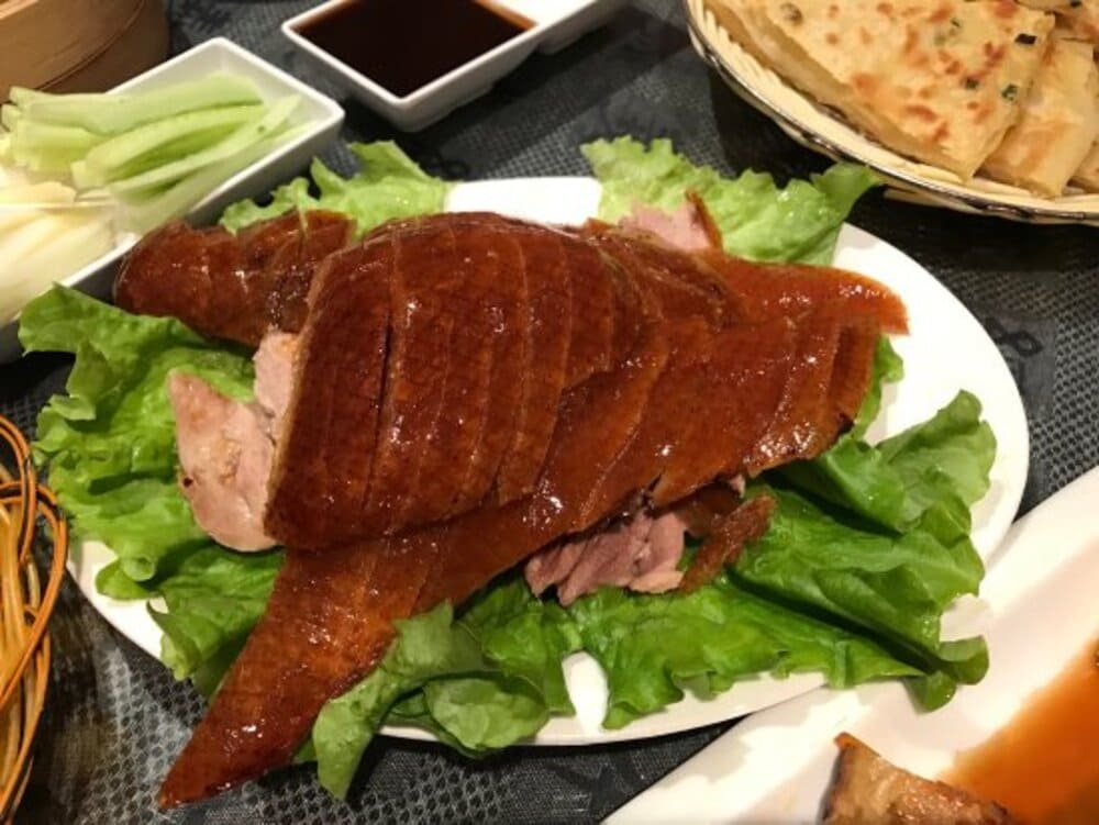 Peking Duck là món ăn được ưa thích của nhiều du khách