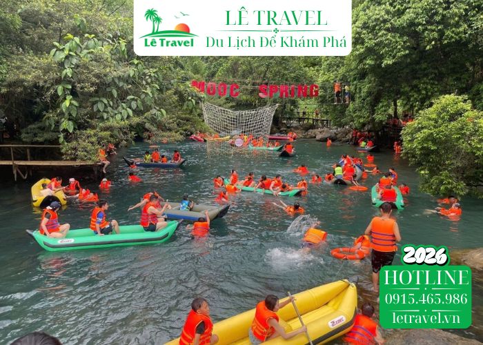 Chuẩn bị trang phục và hành lý khám phá Suối Nước Moọc