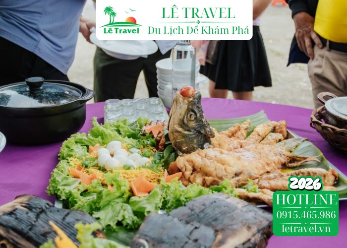 Đậm đà hương vị sườn núi với gà đồi và cá sông Son