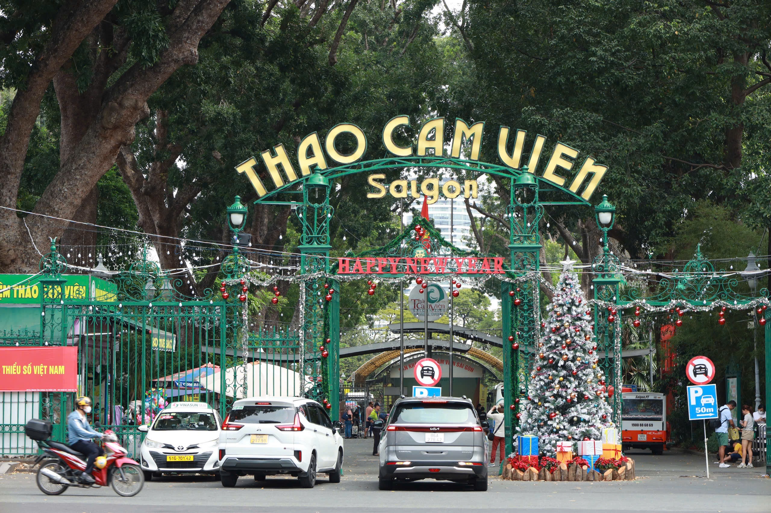 Safari Thảo Cầm Viên