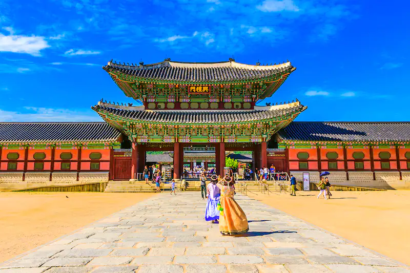 Kyoto Heian Jingu shrine in autumn