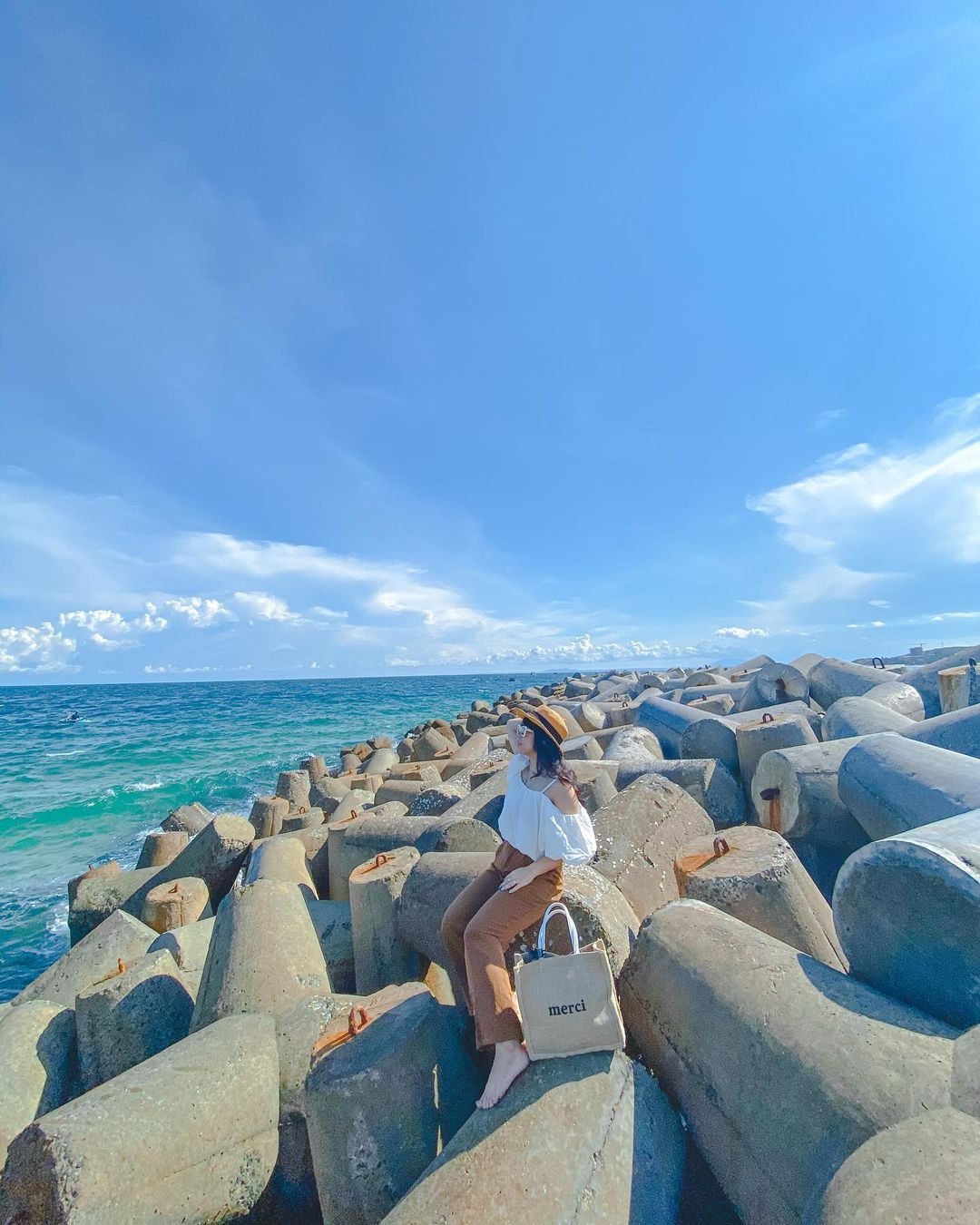 Bãi Đá Ông Địa - Phan Thiết