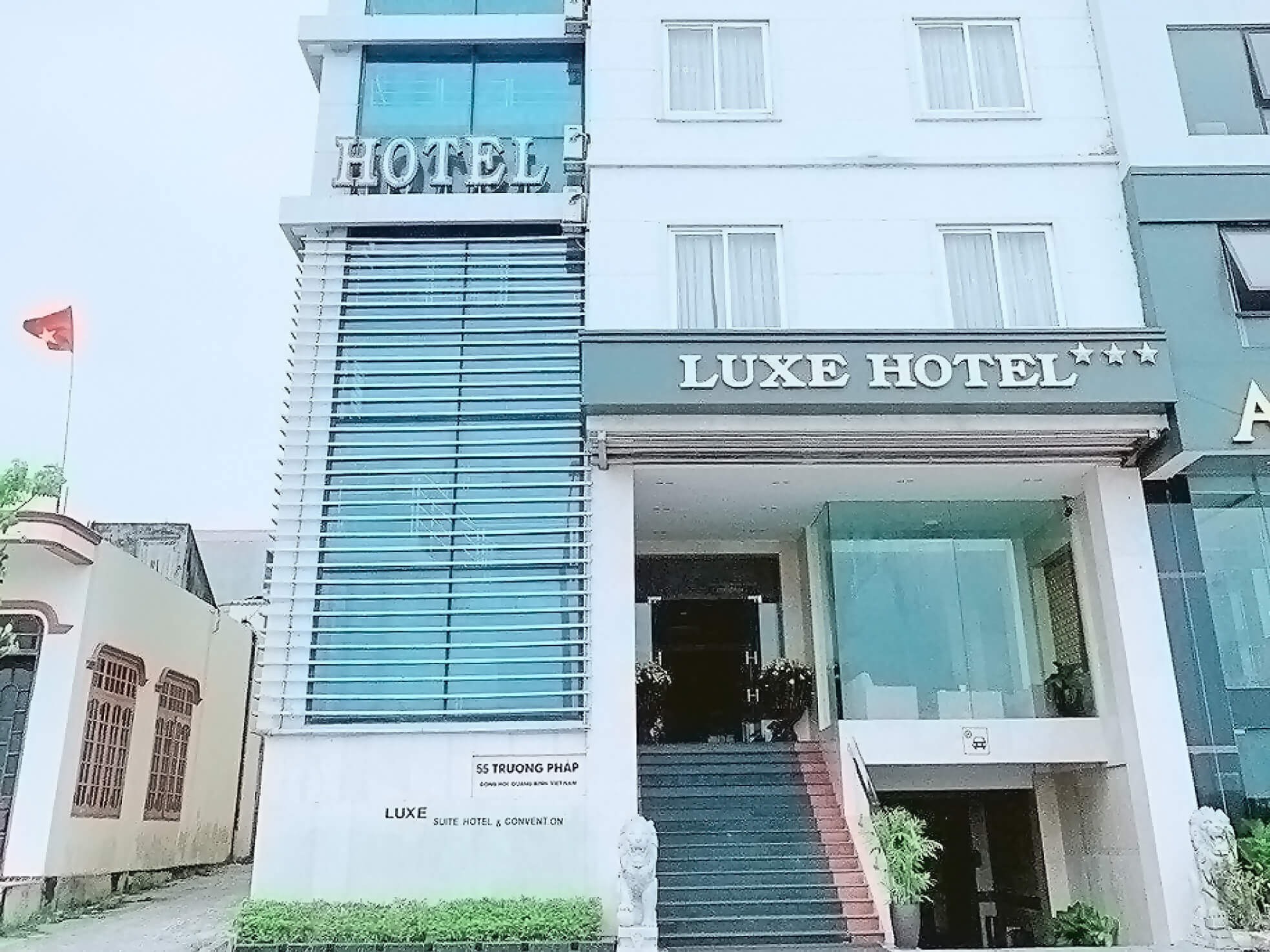 Khách sạn Luxe Quảng Bình