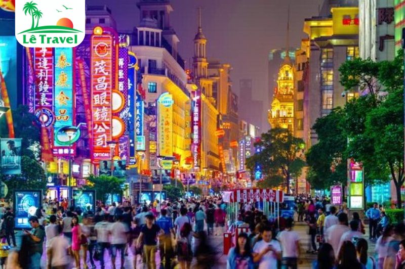 Trải nghiệm sự nhộn nhịp và sầm uất tại Nam Kinh Lộ