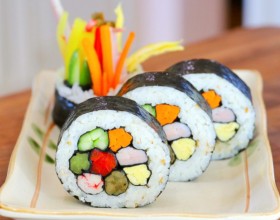 Kimbap Hàn Quốc: Hành trình khám phá hương vị đặc trưng