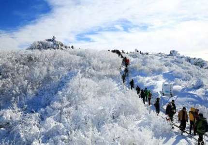 Trải nghiệm trượt tuyết Hàn Quốc
