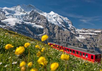 Khám phá vẻ đẹp Thụy Sĩ mùa thu