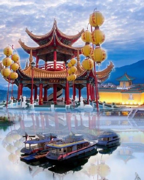 Tour Đài Loan: Đài Trung- Đài Bắc-Cao Hùng (Dương Minh Sơn) 5 Ngày 4 Đêm 