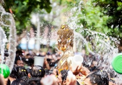 Lễ Hội Té Nước Bom Chaul Chnam – Nét Văn Hóa Độc Đáo Của Người Khmer