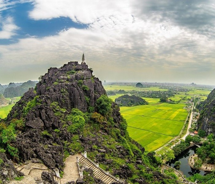 Tour Ninh Bình - Tuyệt Tịnh Cốc - Tam Cốc - Hang Múa 1 Ngày