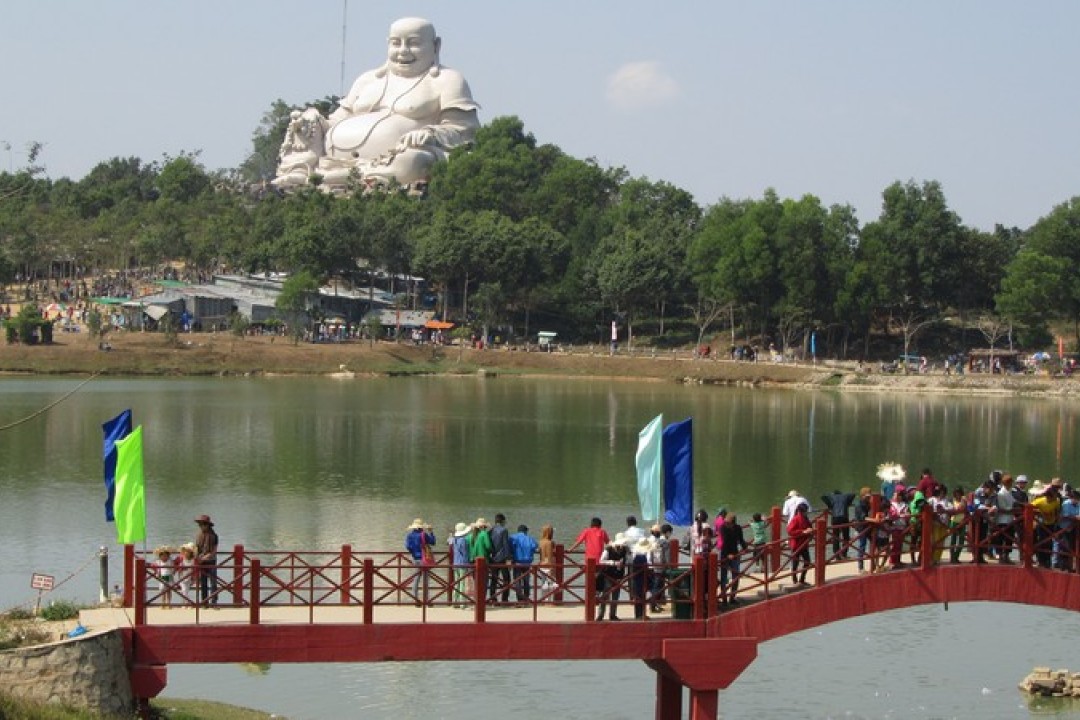 Du Lịch Miền Tây: Mỹ Tho- Bến Tre- Cần Thơ- Châu-Đốc 3 Ngày 2 Đêm