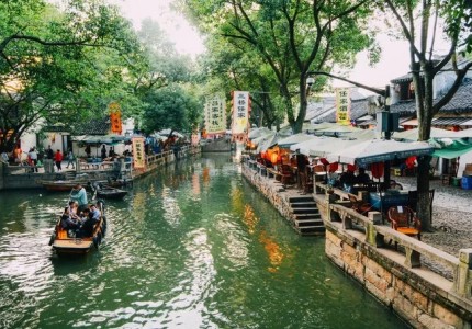 Đồng Lý Cổ Trấn - Khám phá chốn bình yên trấn cổ Trung Quốc