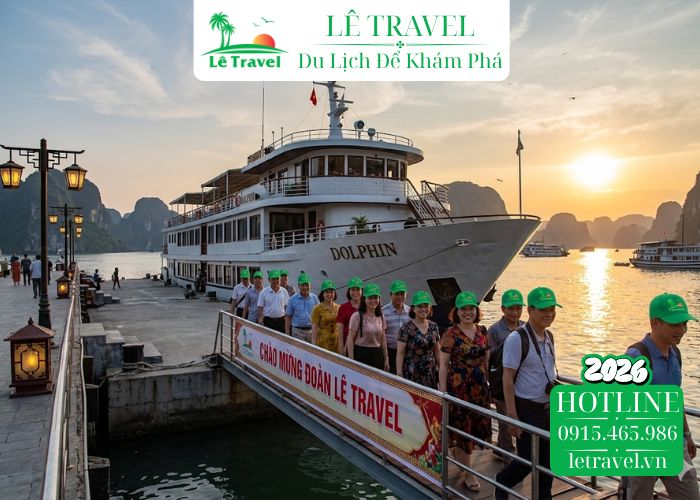 đoàn lê tại du thuyền Dolphin