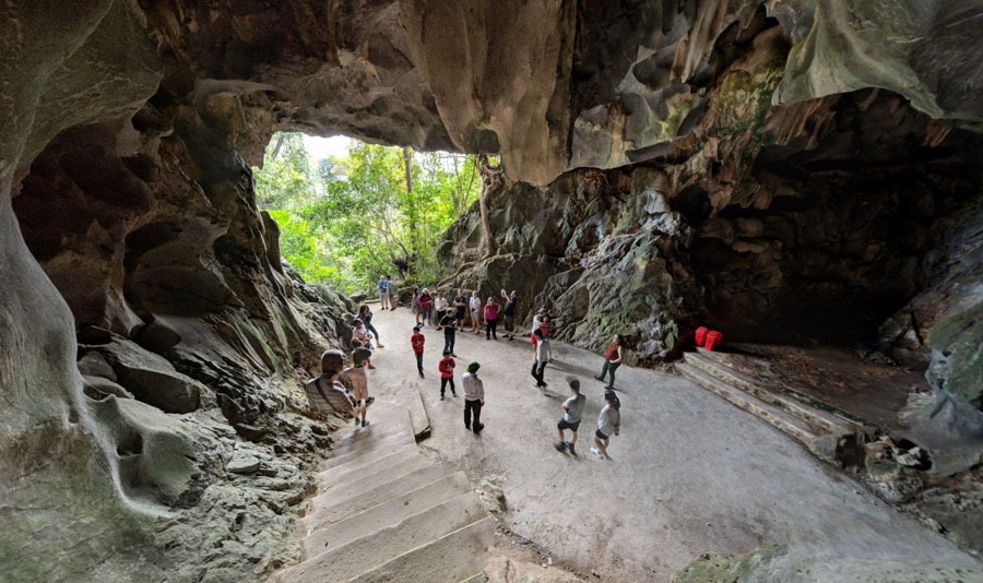 Hang động Trung Trang - Cát Bà