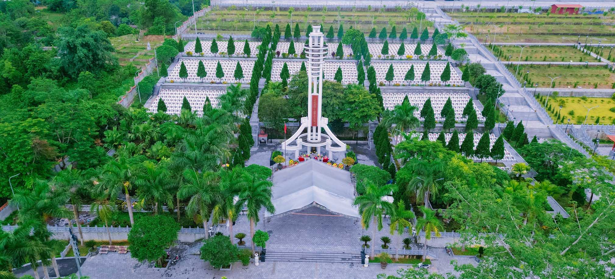Nghĩa trang liệt sĩ Vị Xuyên
