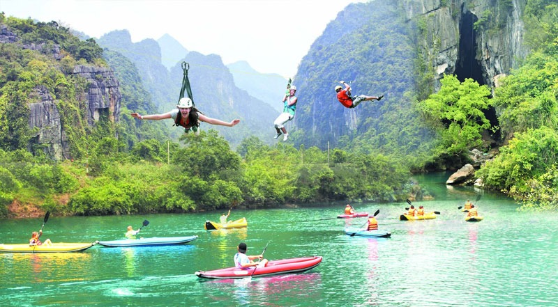 Kinh nghiệm thăm quan Suối Mooc